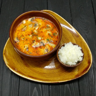 Тайський суп Том Ям з креветками